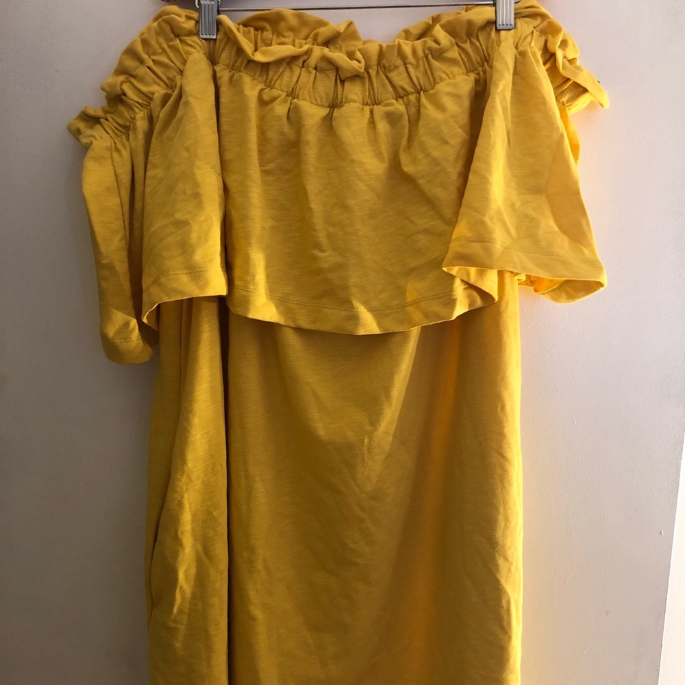 Yellow dress